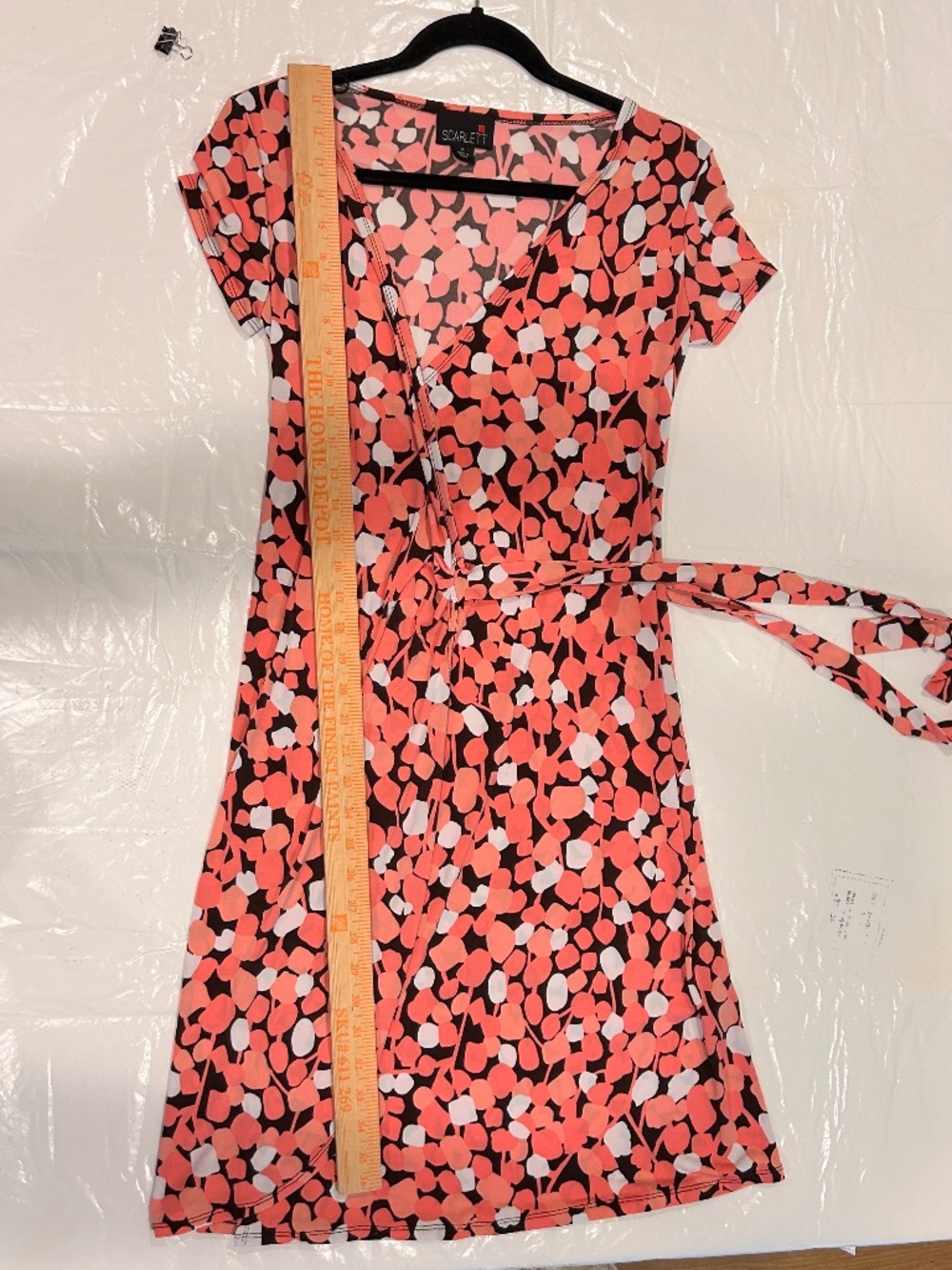 Fitted Flattering stretchy wrap-style dress in vibrant coral-pink, black, white